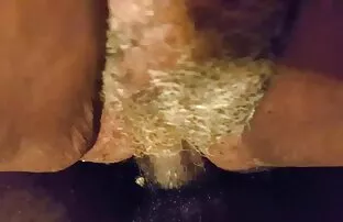 Maschi cazzo ragazza in rosso nella vagina e ano, flusso xxx nonne lesbiche di sperma catturato il suo leccare giro
