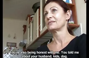 Bionda con tette piccole in siti mature porn bagno