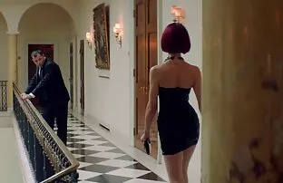 Figa, rasata, xxx donna matura leggermente pelosa, può essere vista in tutta la cagna, il gufo che lecca sincero al punto che puoi ammirare per ore