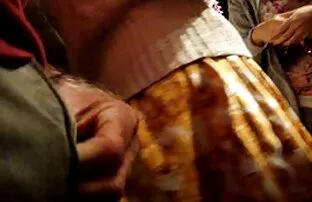 Principe obbediente eseguire ogni comando a lui, e xxx mature vogliose ora cazzo obbediente immergersi nel culo khít khao creampie a destra in esso