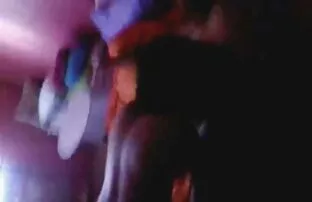 La corsa mattutina si video porno di donne gratis è conclusa con un pompino nella foresta