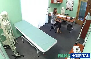 Cagna stare in xxx nonne lesbiche piedi alla pecorina e masturbarsi, e i vicini di casa cums sul suo culo