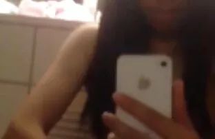 Le ragazze erano piuttosto ubriache e hanno iniziato a fare sesso cattivo. Non solo vogliono spilts ma anche come, signora matura xxx rasato, non vogliono pelliccia. L'America può fare cose incredibili