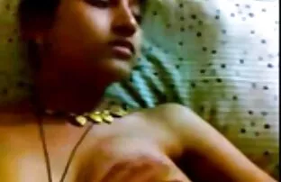 Tizio affittare una stanza per un asiatico, donne maturexxx a causa di questo, lei dovrebbe succhiare il cazzo sporco di lui