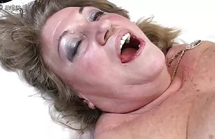 Maturo francese milf mature russe xxx incontrare il carino giovane ragazzi in il palestra