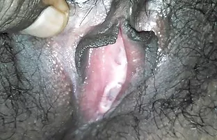 Il ragazzo, l'idraulico ha scopare in modo brutale una donna orale, le cui labbra ama leccare le xxx donna matura palle di lui