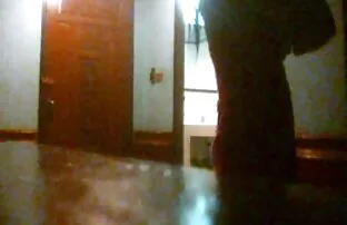 Inserire una banana unta nella sua L. xxx milf gratis